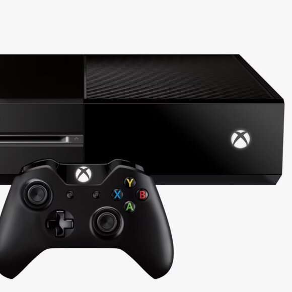Xbox one- two controllers - Picture 1 of 1
